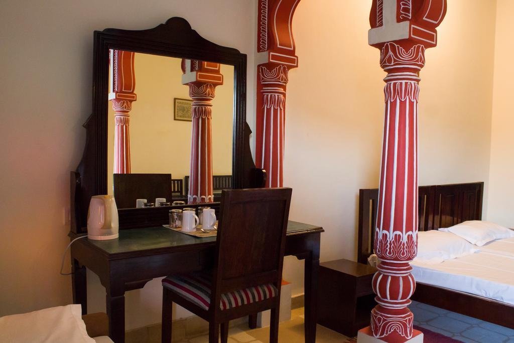 Haveli Kalwara - A Heritage Hotel Dzsaipur Kültér fotó